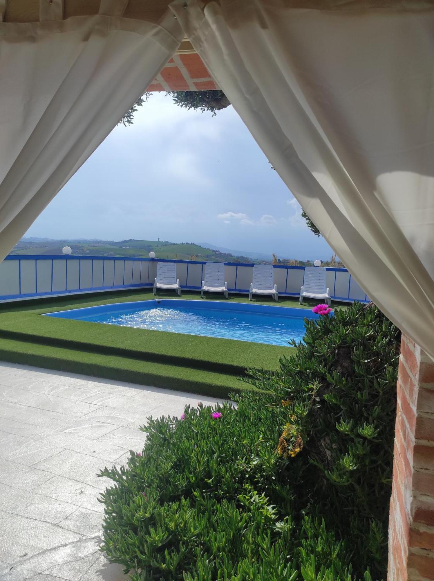 B&B Gli Amici Del Tubarello Roseto Degli Abruzzi Εξωτερικό φωτογραφία
