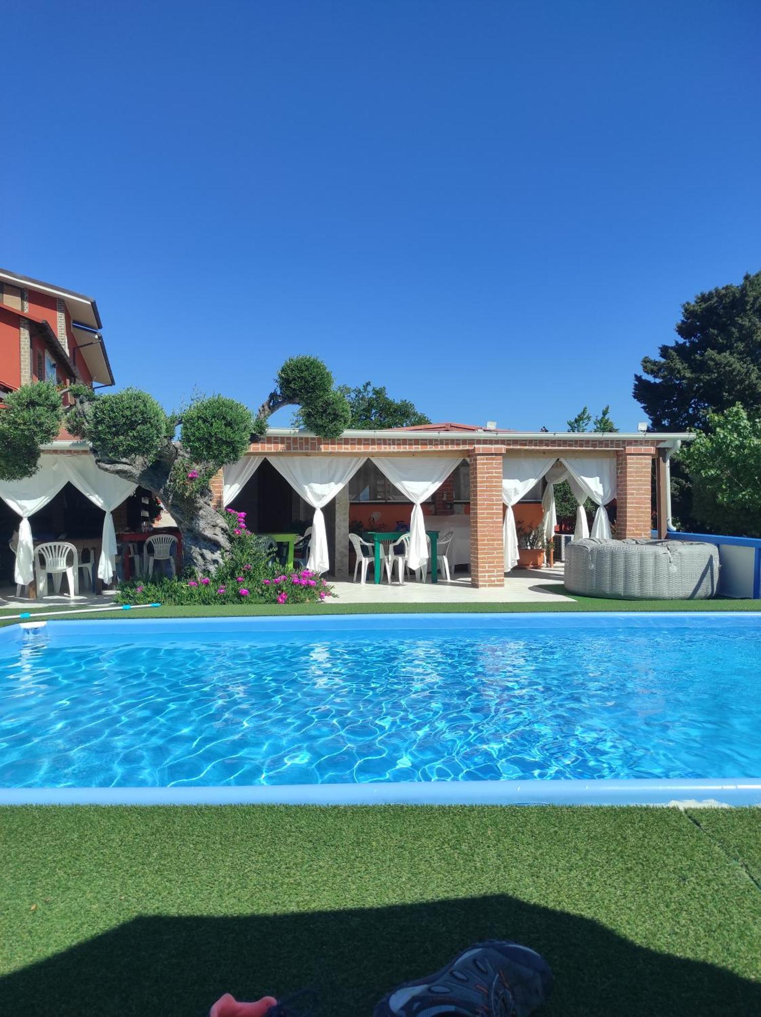 B&B Gli Amici Del Tubarello Roseto Degli Abruzzi Εξωτερικό φωτογραφία